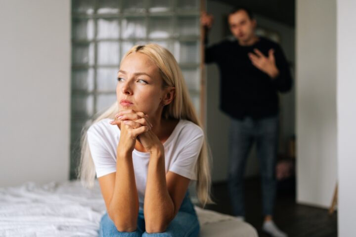 離婚後の夫の気持ちとは？自分から嫁と離婚して後悔する男は多い？ 