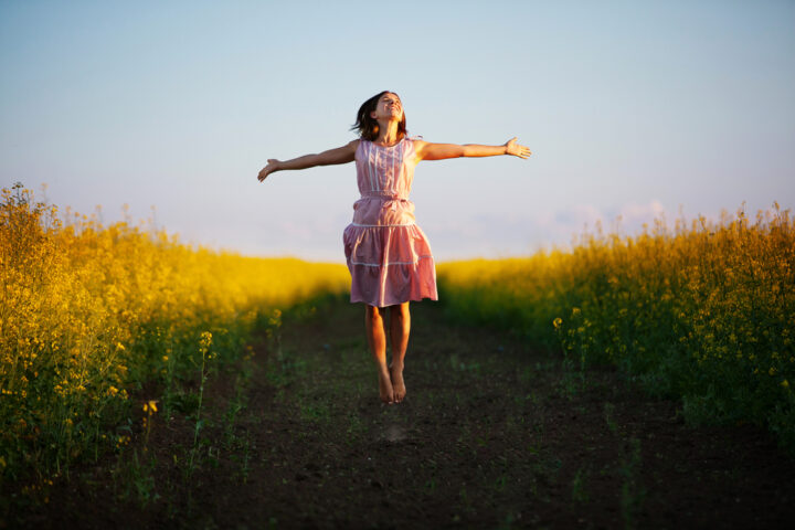 天使がついてる人の特徴とは？天使がそばにいるサインを徹底解説！