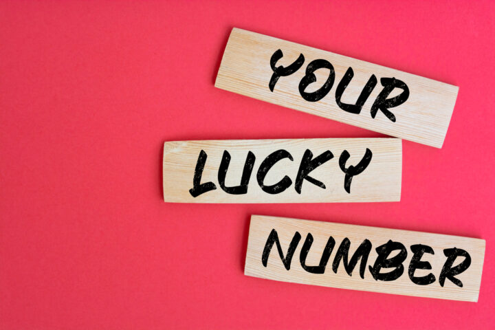 自分のラッキーナンバーの調べ方とは？4桁の最強数字を生年月日から診断！